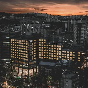 buradan rezervasyon yapın