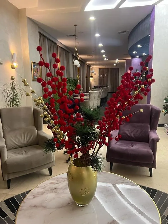 East Palace Hotel Αλμάτι